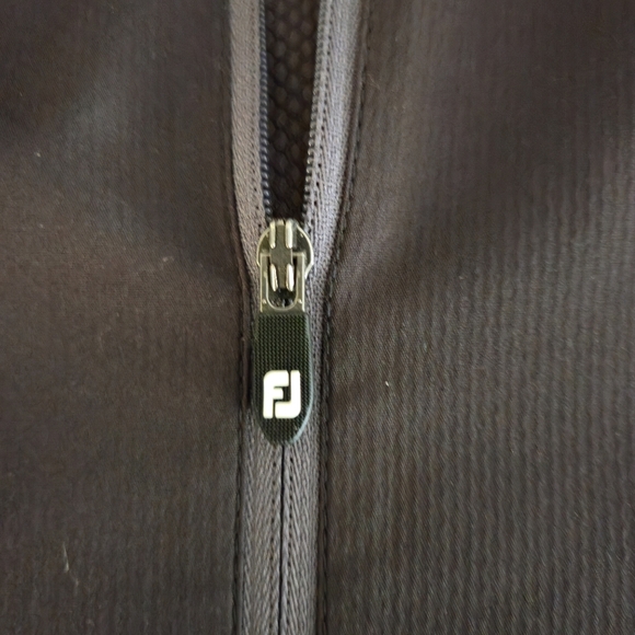 FootJoy FJ Performance Quarter Zip Tunnel Pocket Jacket Black Grey M - Picture 11 of 14